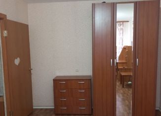 Однокомнатная квартира в аренду, 38 м2, Псков, улица Кузбасской Дивизии, 6