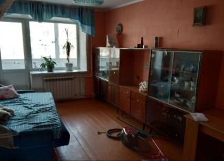 Сдается в аренду 3-комнатная квартира, 62 м2, Горно-Алтайск, Коммунистический проспект, 25