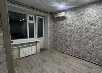 Сдам в аренду однокомнатную квартиру, 34 м2, Комсомольск-на-Амуре, Красногвардейская улица, 15