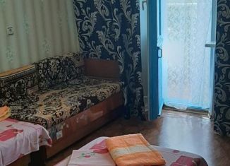 Аренда 2-комнатной квартиры, 36 м2, посёлок городского типа Орджоникидзе, Больничный переулок, 3