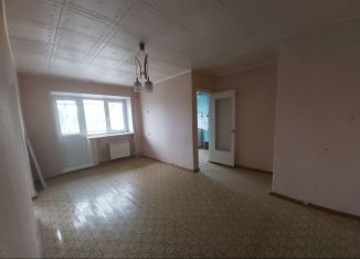 Продам 2-комнатную квартиру, 45.6 м2, Чебоксары, проспект Мира, Калининский район