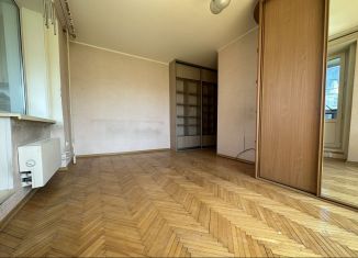 Продам 3-ком. квартиру, 62 м2, Москва, улица Академика Арцимовича, 8, метро Беляево