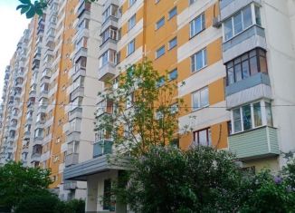 Трехкомнатная квартира на продажу, 74 м2, Москва, Варшавское шоссе, 152к15, метро Академика Янгеля