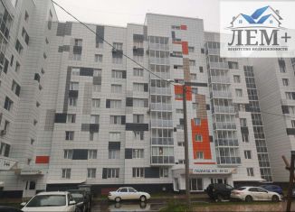 Продам 2-ком. квартиру, 65 м2, хутор Ветряк, Выборская улица, 8