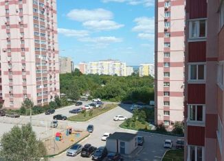 Продам 3-ком. квартиру, 100 м2, Самара, Отважная улица, 33, метро Спортивная