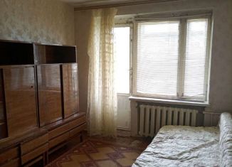 Продаю 2-комнатную квартиру, 41 м2, Батайск, улица Орджоникидзе, 124