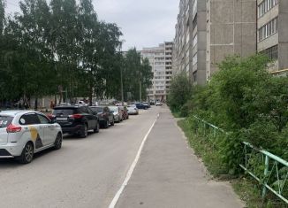 Продается двухкомнатная квартира, 54 м2, Йошкар-Ола, Красноармейская улица, 120, 6-й микрорайон