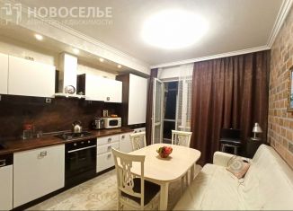 Продаю двухкомнатную квартиру, 90 м2, Рязань, Вокзальная улица, 55Б, ЖК Суворов