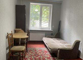 Сдам в аренду 2-ком. квартиру, 44 м2, Белая Калитва, Театральная улица, 14