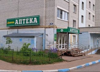 Сдаю торговую площадь, 64 м2, Калужская область, улица Гурьянова, 71