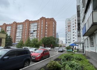 Продажа 2-комнатной квартиры, 44 м2, Новокузнецк, Пионерский проспект, 53