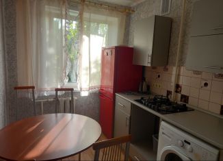 Сдача в аренду 2-комнатной квартиры, 44 м2, Саратовская область, Новоузенская улица