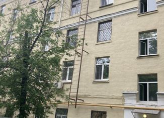 Трехкомнатная квартира на продажу, 77.5 м2, Москва, метро Окская, Рязанский проспект, 32