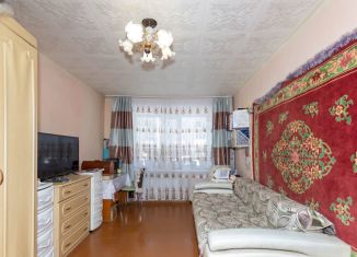 Продается 3-комнатная квартира, 69.6 м2, Хабаровский край, улица Менделеева, 3