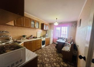 Продам трехкомнатную квартиру, 84 м2, Мордовия, проспект 50 лет Октября, 58