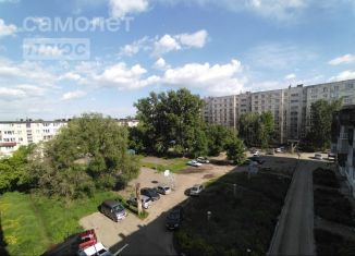 Продается 4-комнатная квартира, 60 м2, Бийск, переулок Владимира Мартьянова, 55