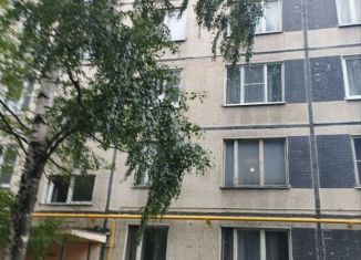 Продается 3-комнатная квартира, 50 м2, Москва, Вешняковская улица, 15к1, метро Выхино