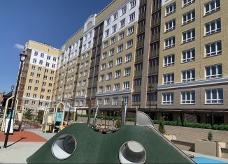 Продажа двухкомнатной квартиры, 67.8 м2, Брянск