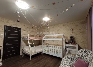 Продается 3-ком. квартира, 71.9 м2, Новосибирская область, улица Николая Сотникова, 15