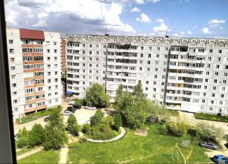 Продается 2-комнатная квартира, 52 м2, Сыктывкар, Октябрьский проспект, 178, район Орбита