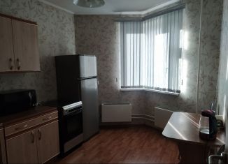 Сдам в аренду однокомнатную квартиру, 42 м2, Московская область, Речная улица, 9