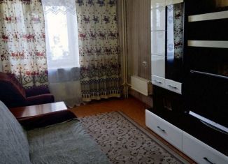 Двухкомнатная квартира в аренду, 36 м2, Кемеровская область, улица Гагарина, 12