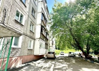 Продаю однокомнатную квартиру, 30 м2, Иркутская область, улица Помяловского, 16
