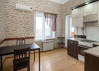 Продается трехкомнатная квартира, 68.5 м2, село Михайловка, Коммунистическая улица, 22