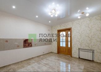 4-комнатная квартира на продажу, 180 м2, Хабаровский край, улица Дзержинского, 52