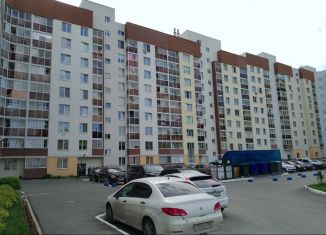 Сдается в аренду 1-комнатная квартира, 32 м2, Екатеринбург, улица Анатолия Муранова, 18, Академический район
