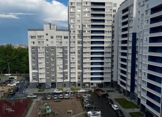 Сдается в аренду 1-комнатная квартира, 44 м2, Череповец, улица Данилова, 1