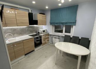 2-комнатная квартира на продажу, 52.4 м2, Тюменская область, улица Валерии Гнаровской, 10