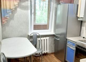Сдача в аренду однокомнатной квартиры, 30 м2, Нижнекамск, проспект Шинников, 51