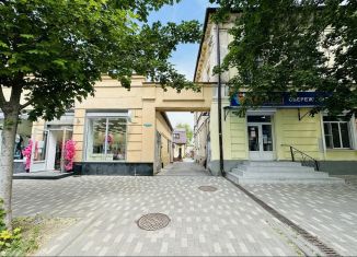 Двухкомнатная квартира на продажу, 74 м2, Таганрог, Петровская улица, 59