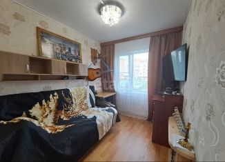 Продается 2-комнатная квартира, 30.6 м2, Приволжск, Большая Московская улица, 6