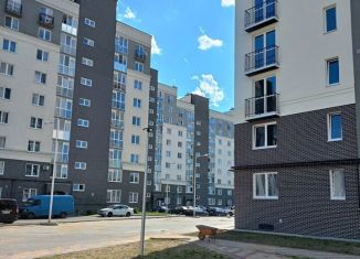 Продам трехкомнатную квартиру, 83.9 м2, Калининградская область, Суздальская улица, 15