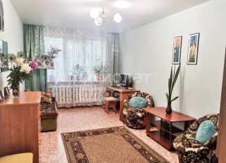 Продаю 2-комнатную квартиру, 43 м2, Новосибирск, улица Невельского, 13