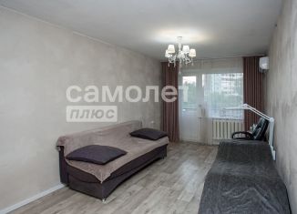 Продается 2-комнатная квартира, 44.2 м2, Кемеровская область, проспект Ленина, 70А