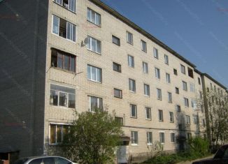 Продается трехкомнатная квартира, 61 м2, Свердловская область, Главная улица, 28