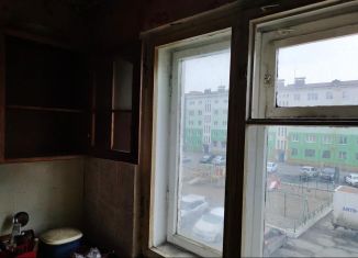 Продам 3-комнатную квартиру, 58.3 м2, Норильск, Комсомольская улица, 45Е