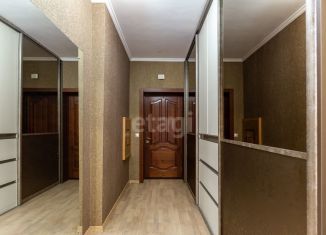 Продается 4-ком. квартира, 133.6 м2, Свердловская область, улица Маршала Жукова, 10