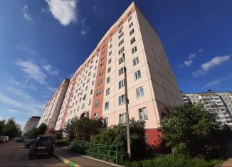 Продам трехкомнатную квартиру, 72 м2, Смоленск, Промышленный район, улица Рыленкова, 48