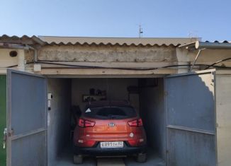 Продам гараж, 15 м2, Крым