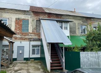 Продажа 2-комнатной квартиры, 65.3 м2, Саратовская область, Школьная улица, 1А