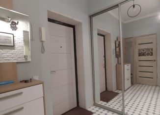 1-комнатная квартира в аренду, 40 м2, посёлок городского типа Яблоновский, улица Гагарина, 155