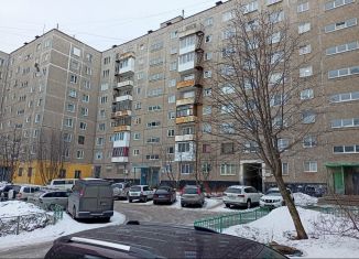Продажа 2-комнатной квартиры, 54.4 м2, Мурманск, улица Зои Космодемьянской, 4