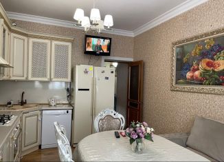 Сдам 2-комнатную квартиру, 78 м2, Дагестан, Пролетарская улица, 99Вк1