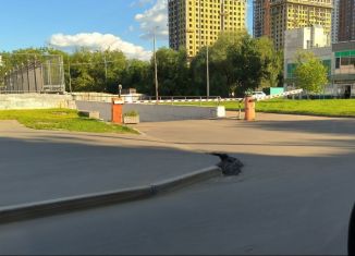 Аренда гаража, 17 м2, Москва, метро Воронцовская, улица Академика Челомея, 5Ас2