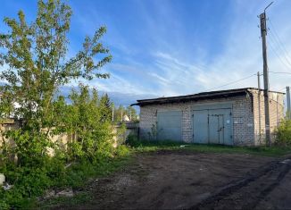 Продается гараж, 30 м2, Азнакаево, площадь Татарстана