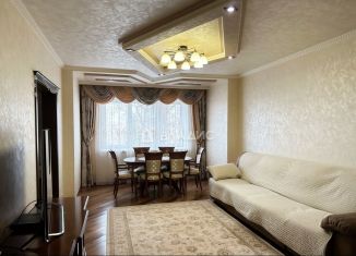 Продам 4-комнатную квартиру, 138 м2, Московская область, улица Дружбы, 2А